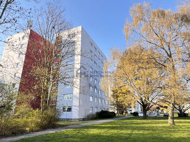 Hausansicht - Etagenwohnung in Krefeld