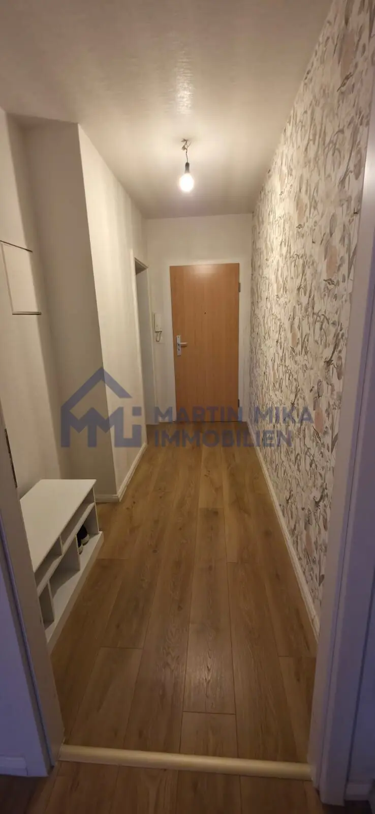 Wohnung B - Flur - Erdgeschosswohnung in Troisdorf
