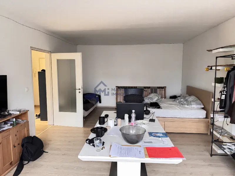 Wohn-/Schlafzimmer - Etagenwohnung in Krefeld