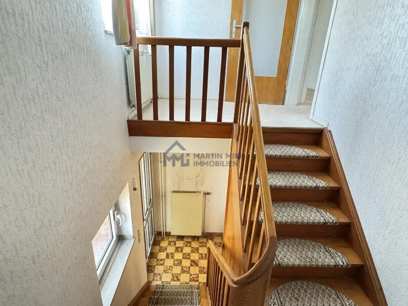 Treppenaufgang - Doppelhaushälfte in Kerpen / Blatzheim