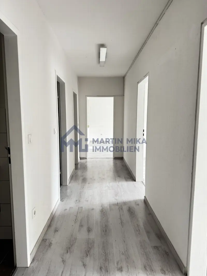 Flur - Etagenwohnung in Krefeld