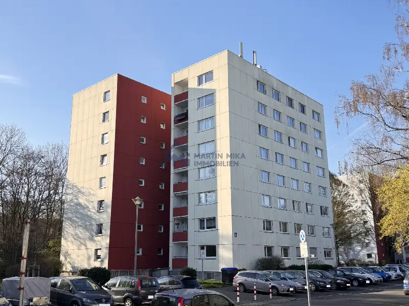 Hausansicht - Etagenwohnung in Krefeld
