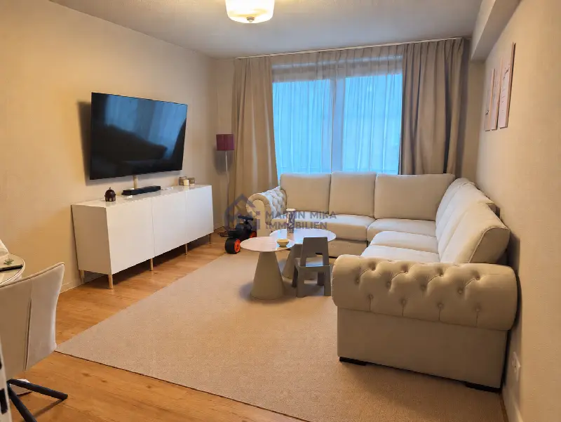 Wohnzimmer Bahlenstraße DüsseldorfMartin Mika Immobilien - Etagenwohnung in Düsseldorf